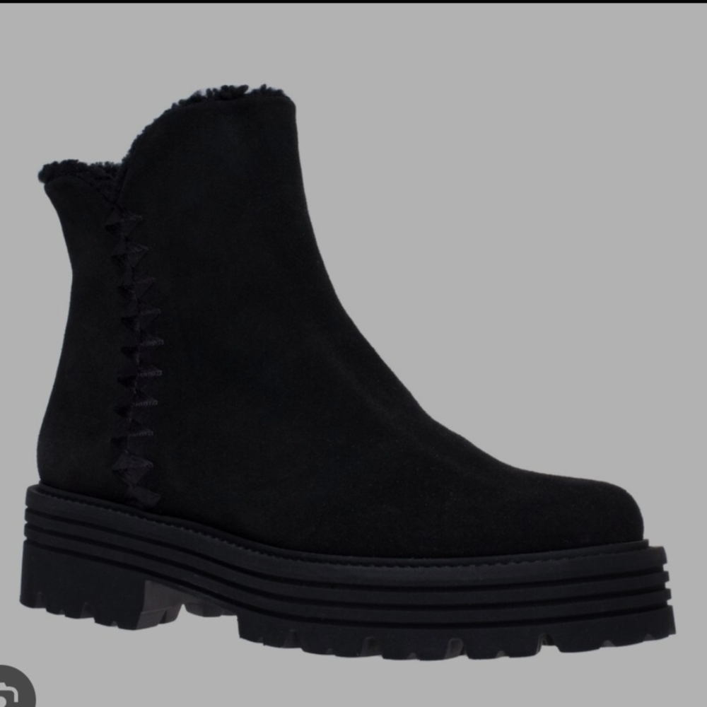 Ron White Fable Ankle Boots